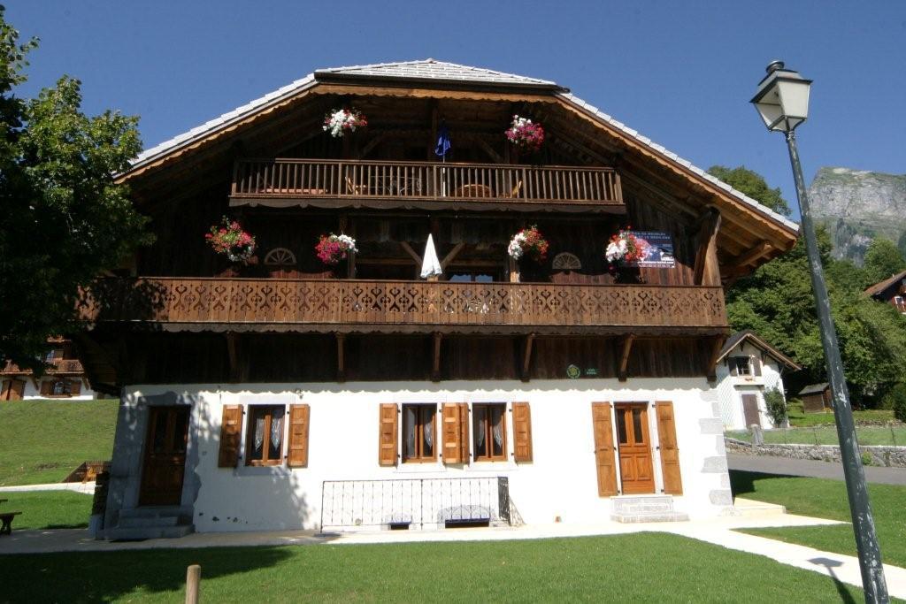 La Ferme De Sous-Lachat Samoëns Eksteriør billede